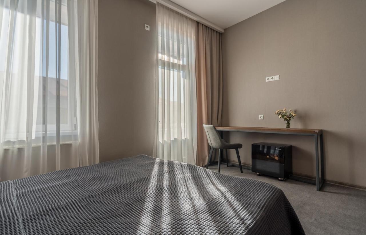 Hotel History • Სასტუმრო Ისტორია سينغناغي المظهر الخارجي الصورة
