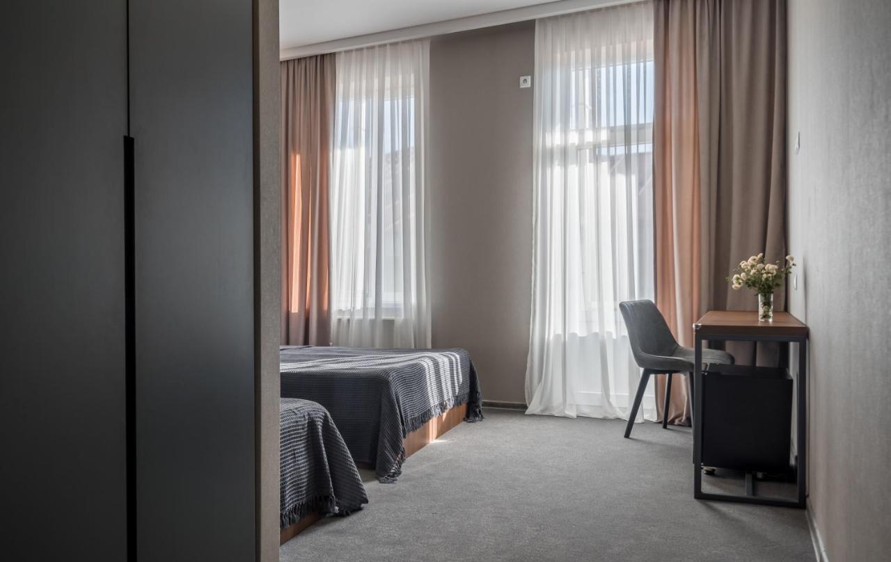 Hotel History • Სასტუმრო Ისტორია سينغناغي المظهر الخارجي الصورة